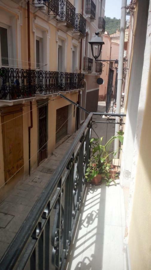 Casa Nonna Emma Appartement Iglesias Buitenkant foto
